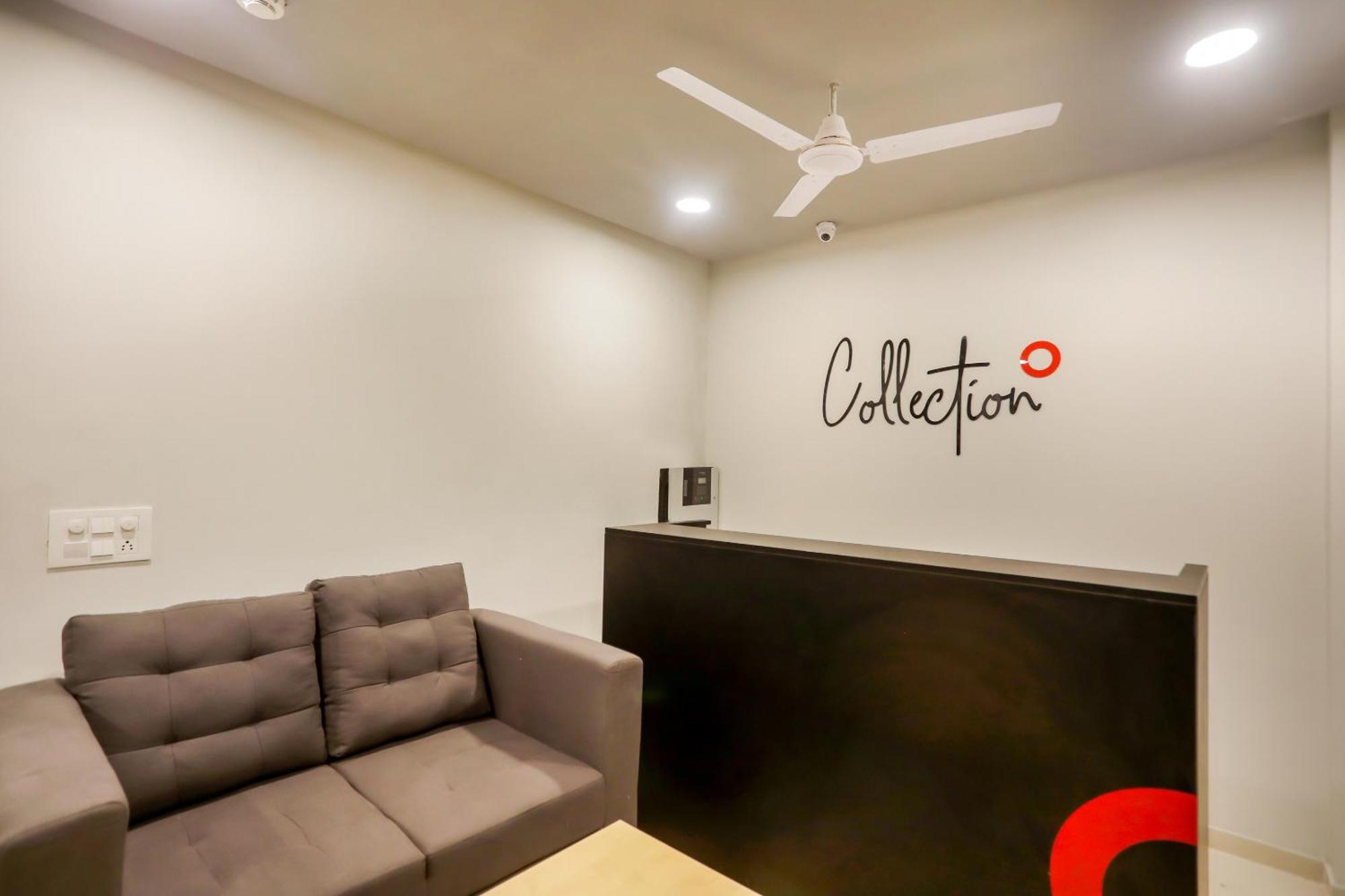 Super Collection O Le Noida Hotel Near Sector 76 Metro Station Eksteriør billede