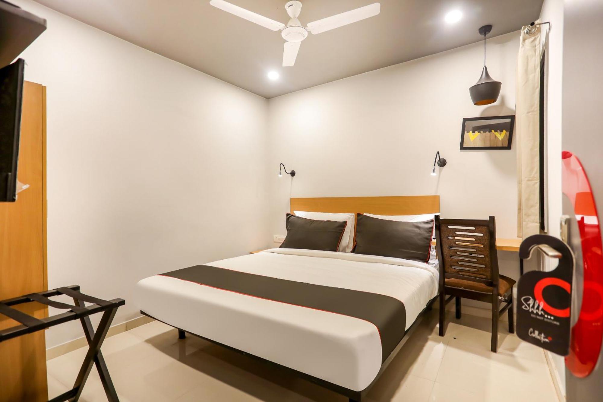 Super Collection O Le Noida Hotel Near Sector 76 Metro Station Eksteriør billede
